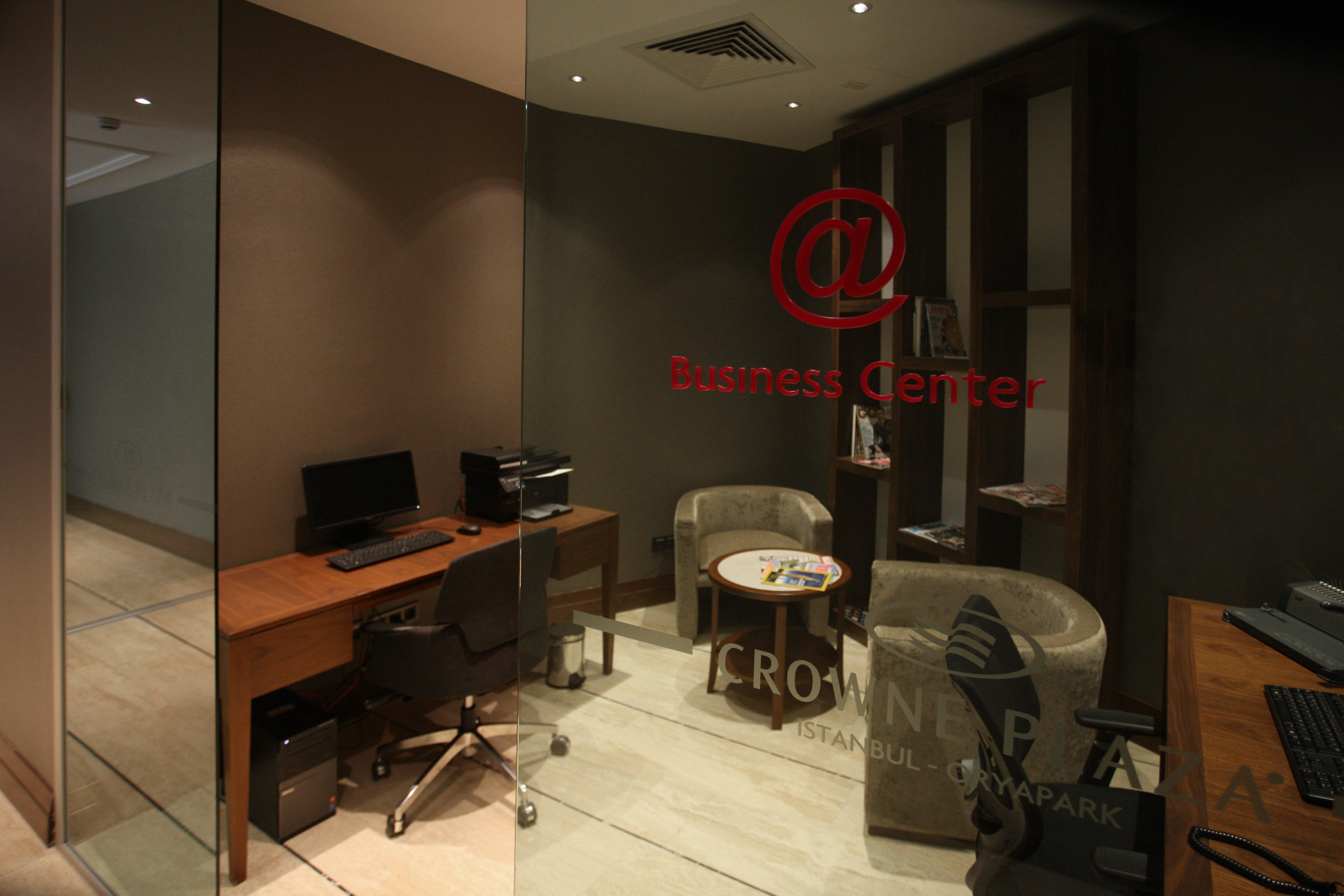 Crowne Plaza Istanbul Oryapark By Ihg Hotel Exterior foto